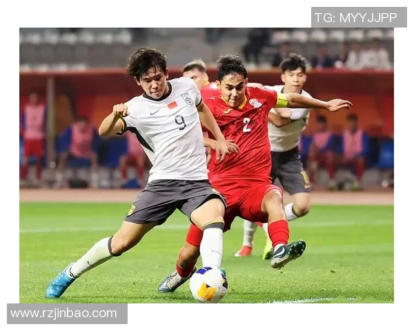 实时新闻南京足球队在世锦赛中的比赛经验与表现分析及启示